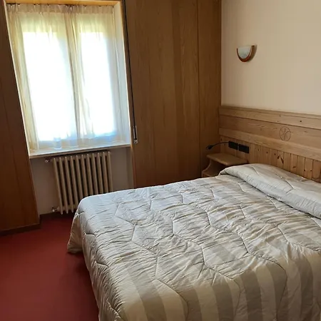 Hotel Albergo Piazzatorre Piazzatorre